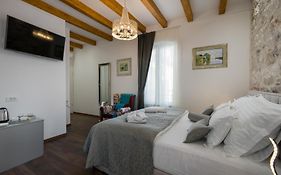 Id Regal Residence